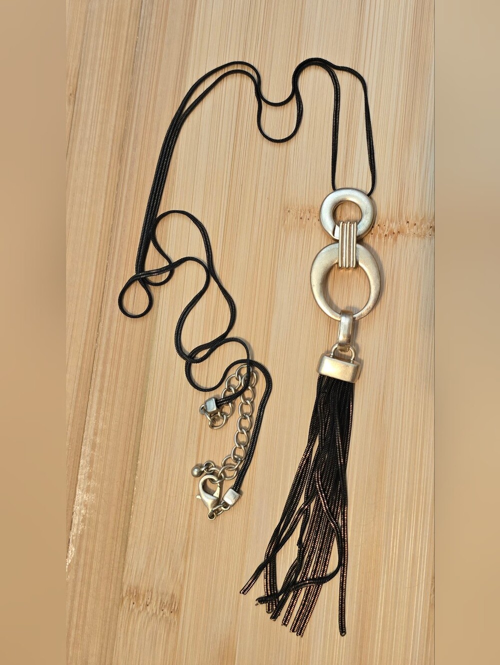 👑 Gold Tone Long Chain Brown Tassel Interlocking Hoop Necklace